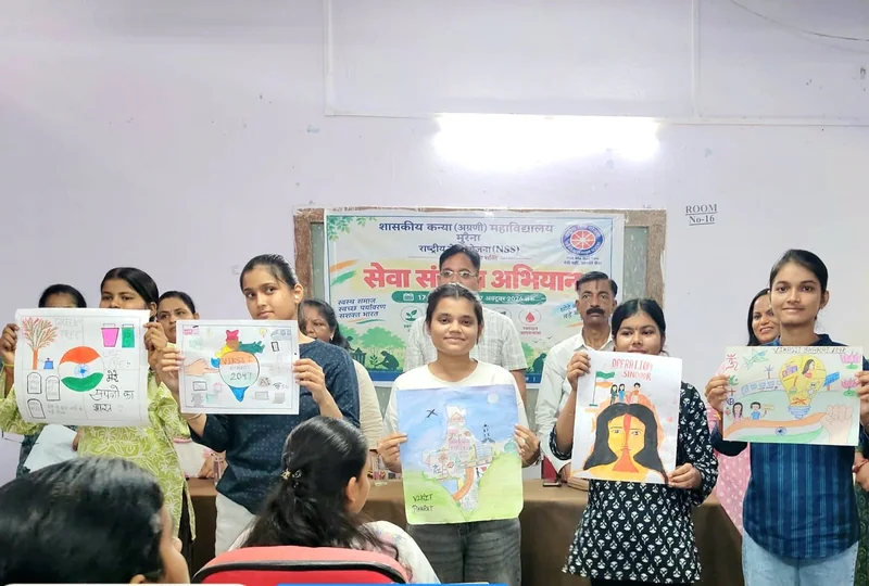 ‘मेरे सपनों का भारत’ विषय पर चित्रकला एवं भाषण प्रतियोगिता आयोजित रचनात्मक अभिव्यक्ति के माध्यम से छात्राओं…
